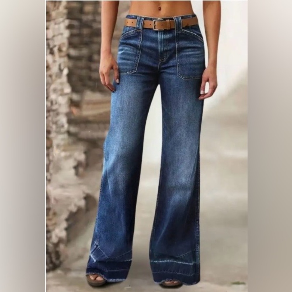 Flamingals Wash Stitch Detail Raw Hem Mid Waist Wide Leg Jeans Size Medium NWT